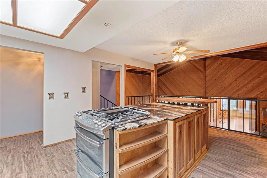 Crestline Home For Sale At 161 Pine Ridge Road Crestline Ca Kitchen 01